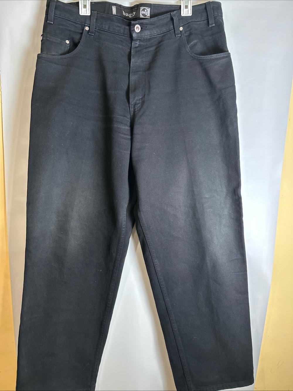 Vintage Levi’s Silver Tab Baggy Jeans Men’s 38x32 Black Jeans Made In USA